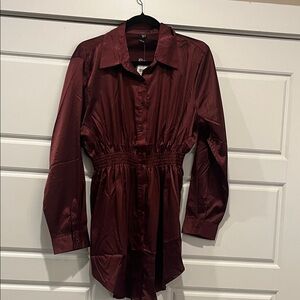 Windsor Burgundy Button-Up Blouse